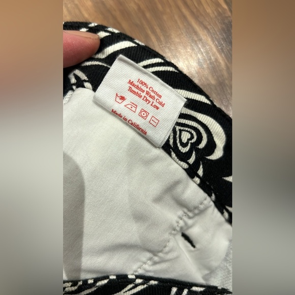 Lisa Says Gah Denim Wide Leg Jeans - Picture 3 of 4